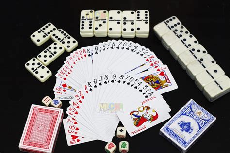 Poker domino